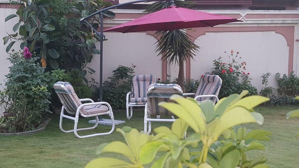 אבוטאבאד Royal Emirates Residence מראה חיצוני תמונה