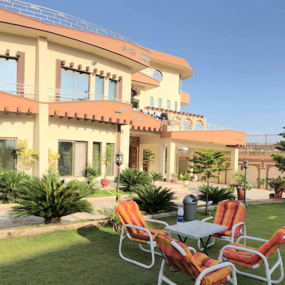 אבוטאבאד Royal Emirates Residence מראה חיצוני תמונה